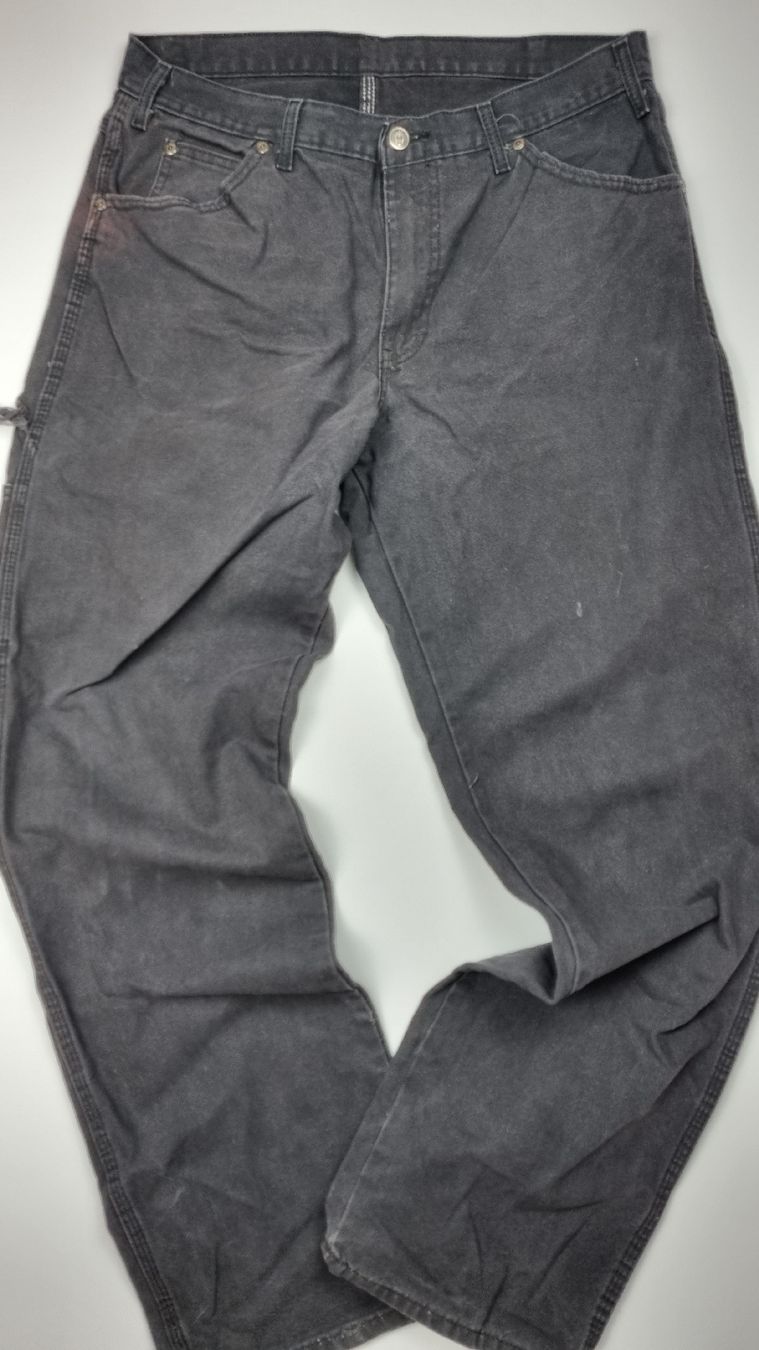 Dickies Jeans: Cargo Dickies gris – Usato da Crans-Montana venduto da pea_k6bc 2