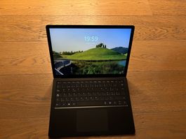 Microsoft Surface Laptop 4, 13.5 Zoll, Top Zustand, schwarz
