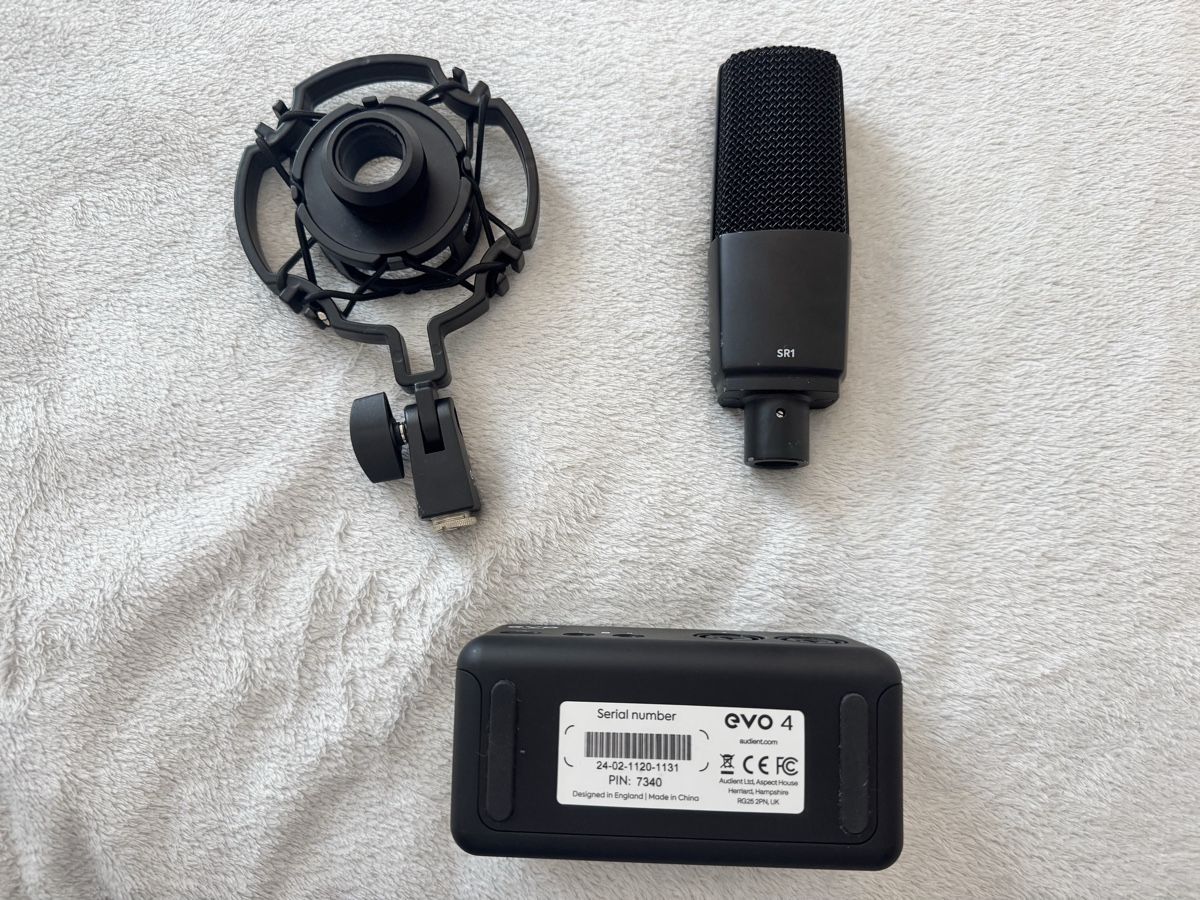 Microfoni: Audient EVO 4 + SR1 Mikrofon + Shockmount – Usato da Uetikon am See venduto da Ala888 1