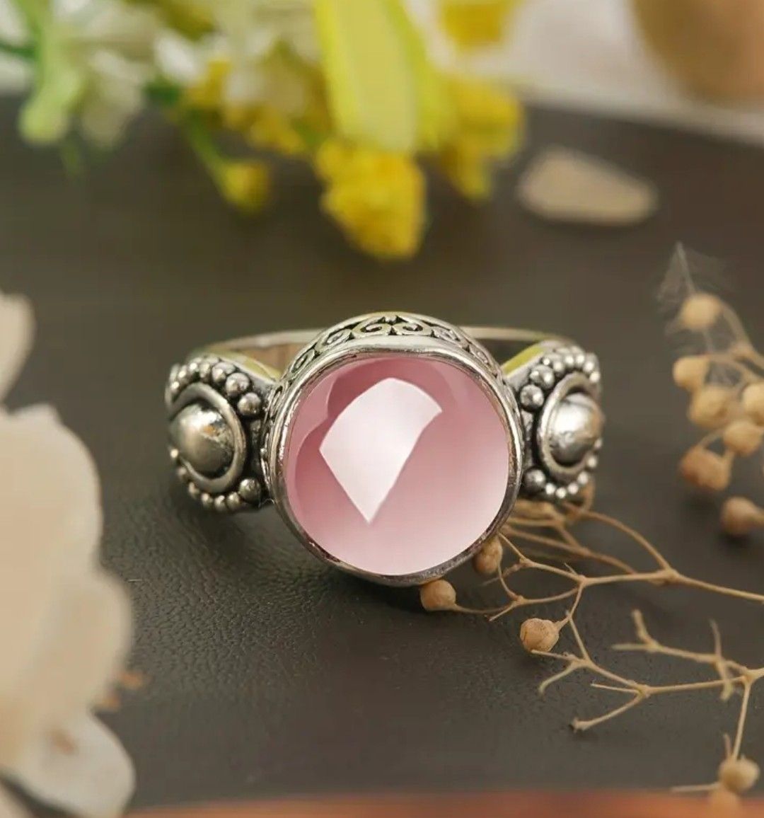 Anelli: Ring mit rosa Stein – Nuovo (secondo la descrizione) da Ettenhausen TG venduto da CH2300 2