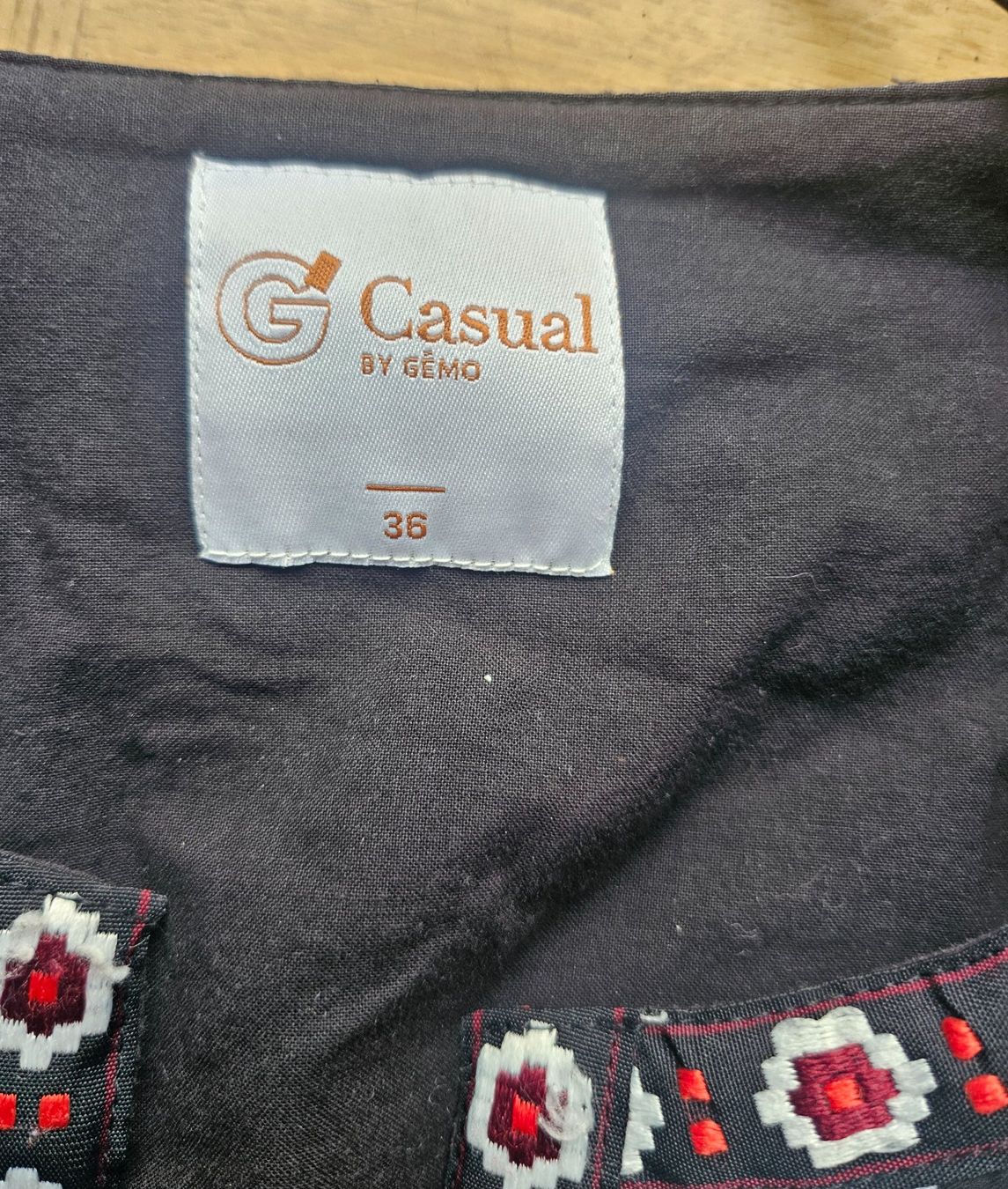 Giacche: Business Chic Jäckli 36 Casual by Gémo – Usato da Füllinsdorf venduto da Sunnebliemli7 3