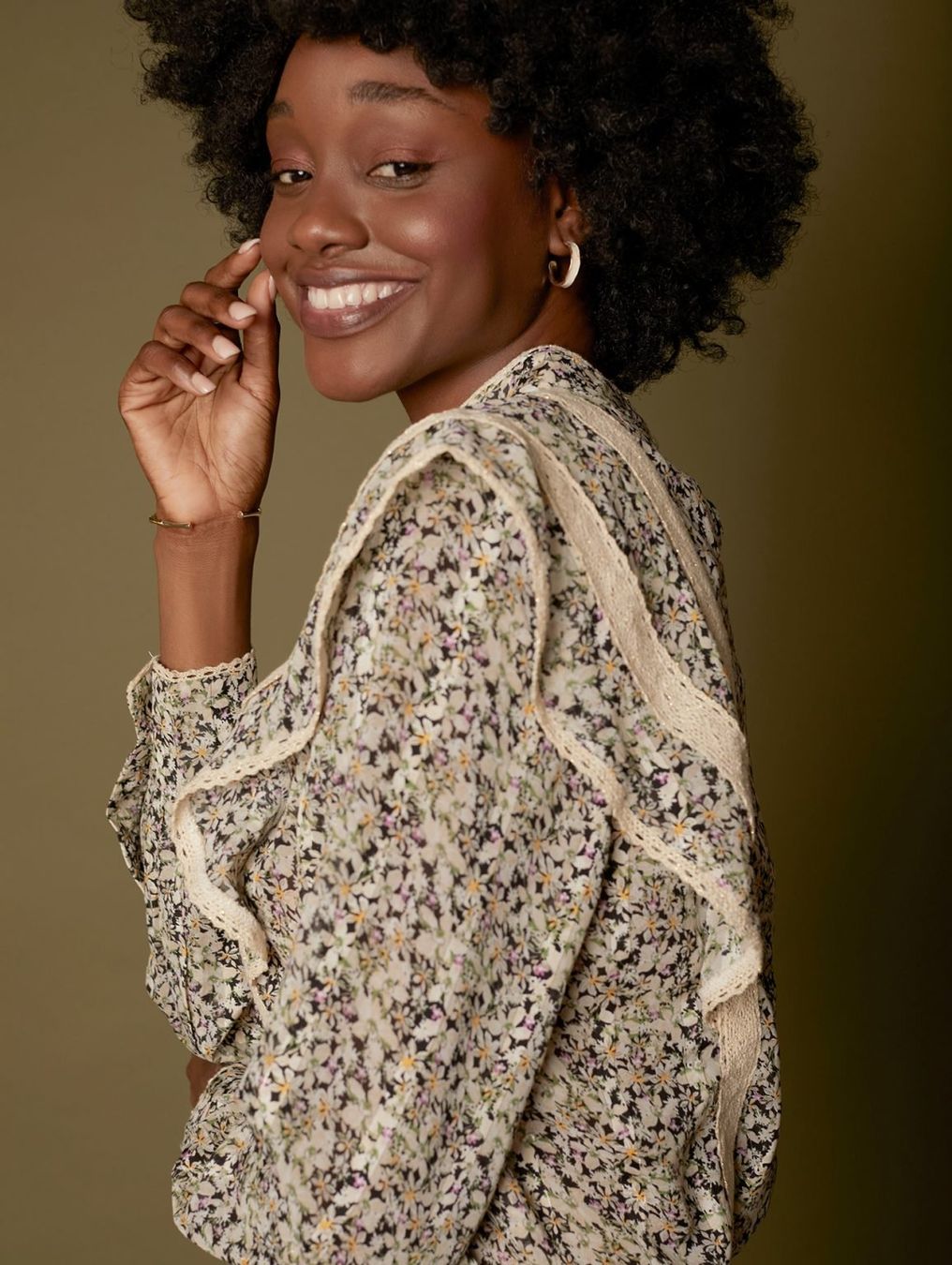 Sezane Camicette: Chiffon Bluse MEISIE, Spitze, Blumenmuster – Usato da Steinhausen venduto da nwe_t8nj 7