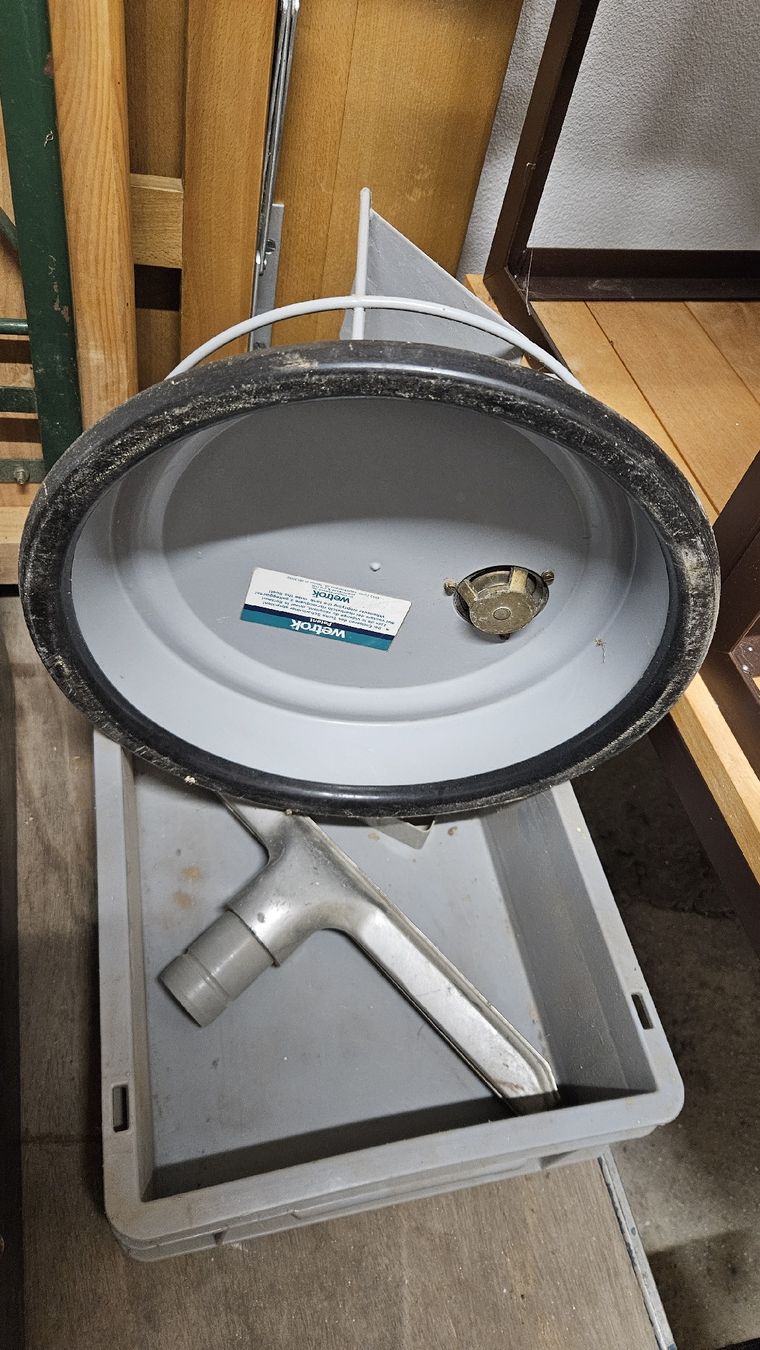 Wetrok Aspirapolveri & Accessori: Wetrok Silento 3000 Nass-Trockensauger – Usato da Hermetschwil-Staffeln venduto da TWN 2