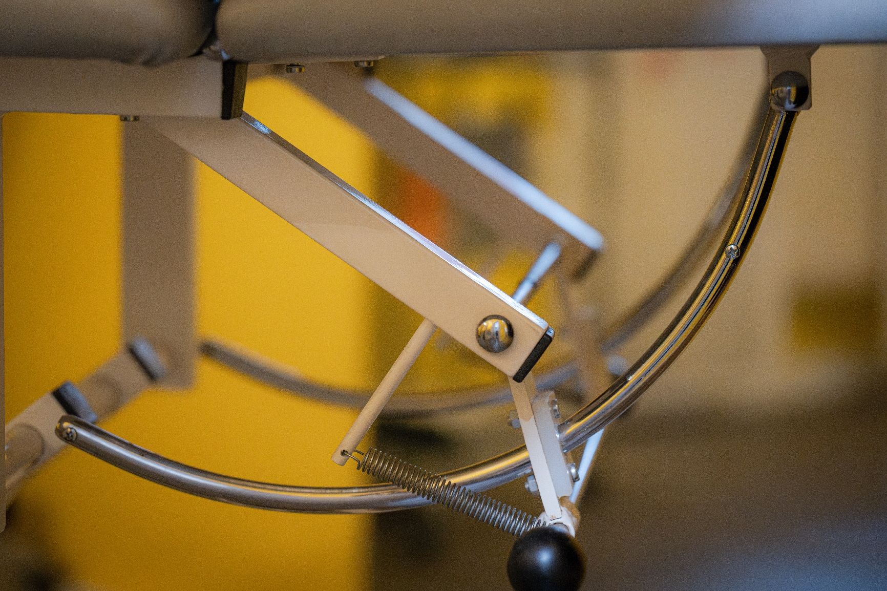 Chaises longues: Massagetisch elektrisch – D'occasion à Pieterlen par Tollot 6
