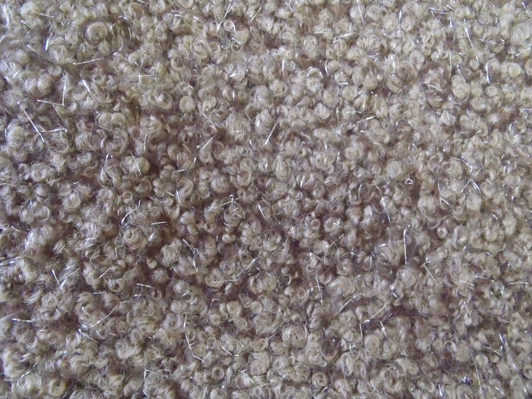 Stoffe: Bouclé mit Glitzer, hellbraun Stoff – Neu und originalverpackt aus Moosseedorf von Foxred