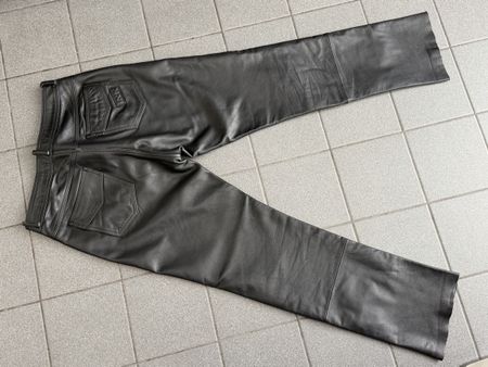 Motorrad Leder Hosen 48