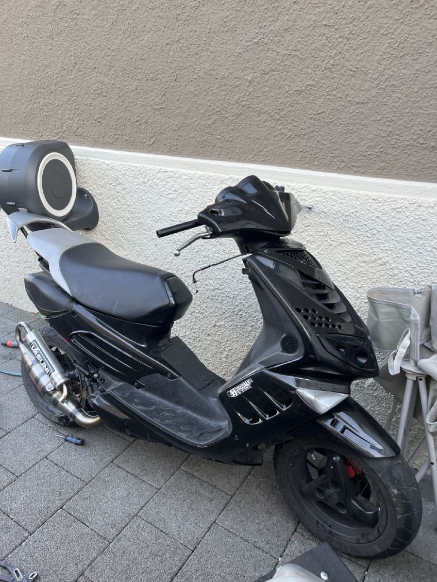 Peugeot Strada: Peugeot Speedfight 2  – Difettoso da Baden venduto da Langos