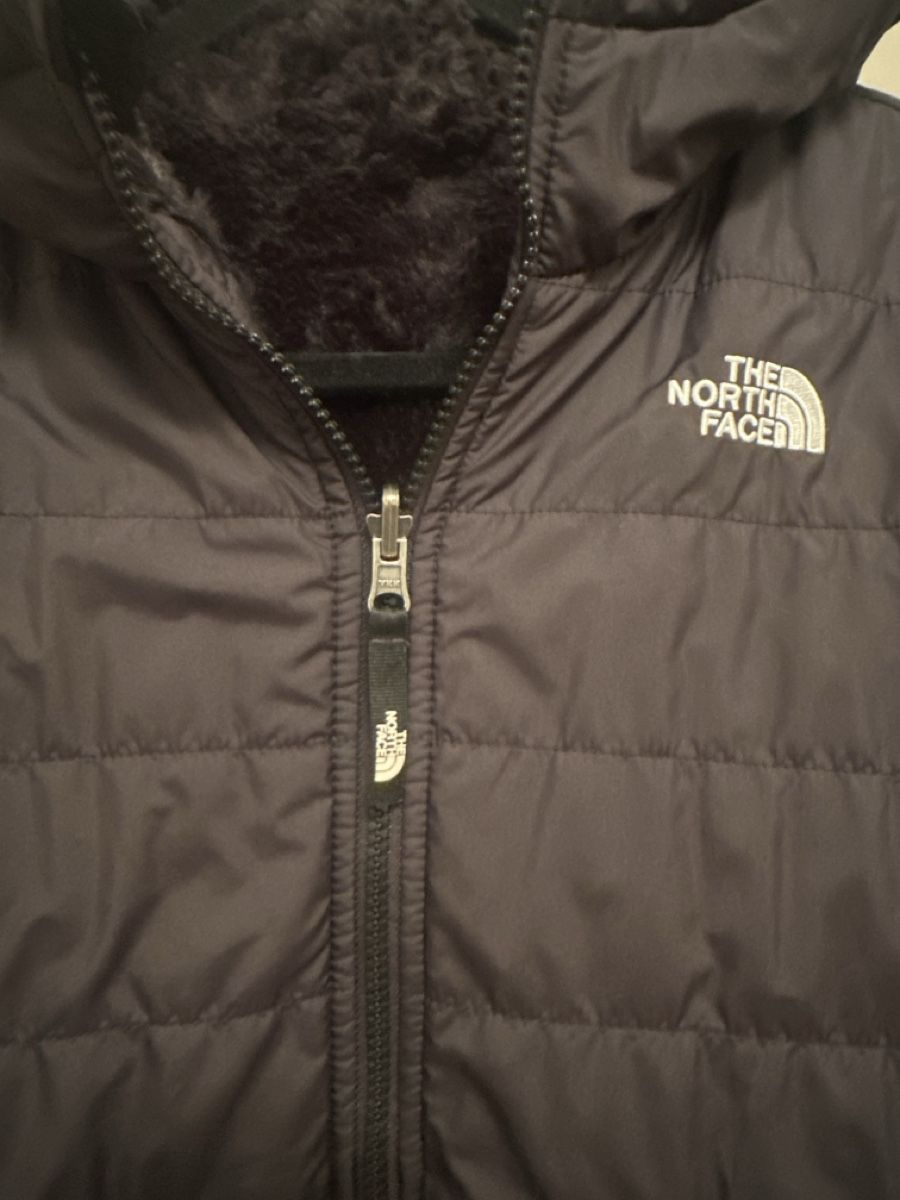 Giacche: The North Face Jacket – Nuovo (secondo la descrizione) da Binningen venduto da mar_nz5s 1