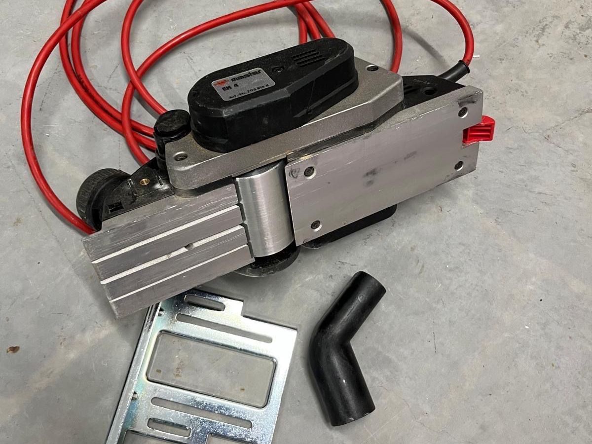 Tutte le macchine: Würth Master EH4 Profi Hobelmaschine – Usato da Fahrwangen venduto da Racardo10
