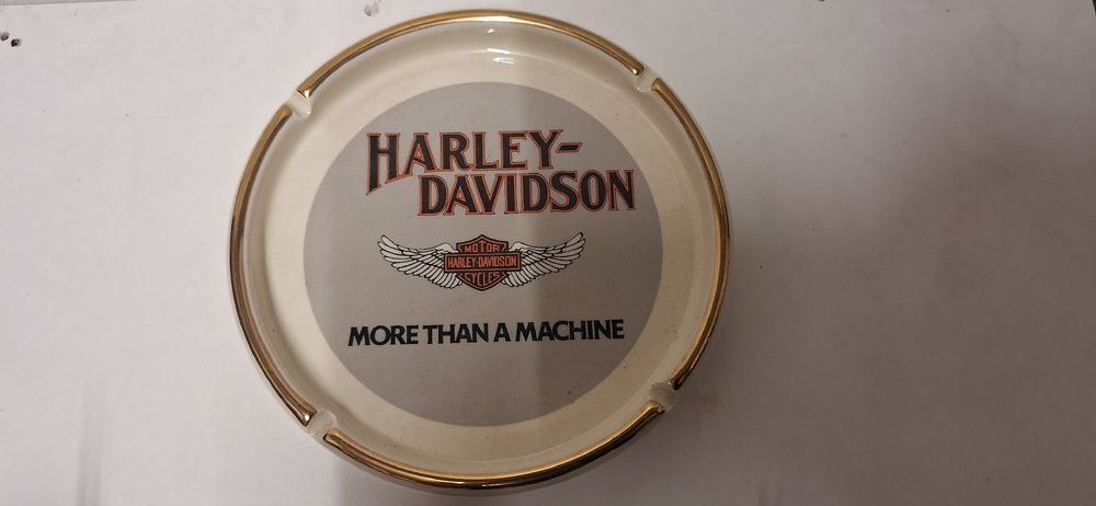 Portacenere: Harley-Davidson Aschenbecher, seltenes Sammlerstück! – Nuovo (secondo la descrizione) da Brugg AG venduto da bacbac5757 2