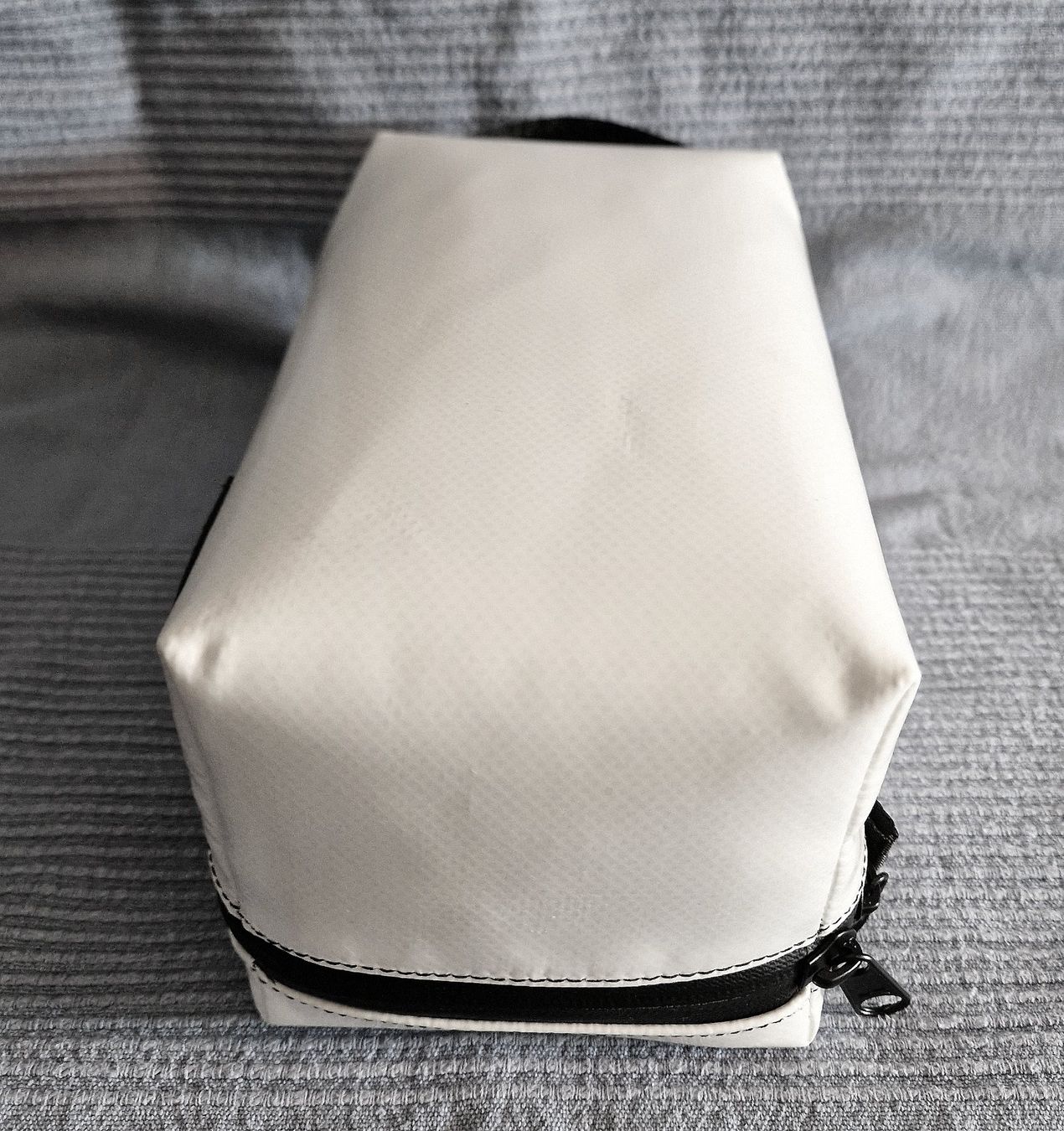 Freitag Custodie per cosmetici: Freitag Necessaire F36 Wayne – Nuovo (secondo la descrizione) da Biel/Bienne venduto da ypslilon 3