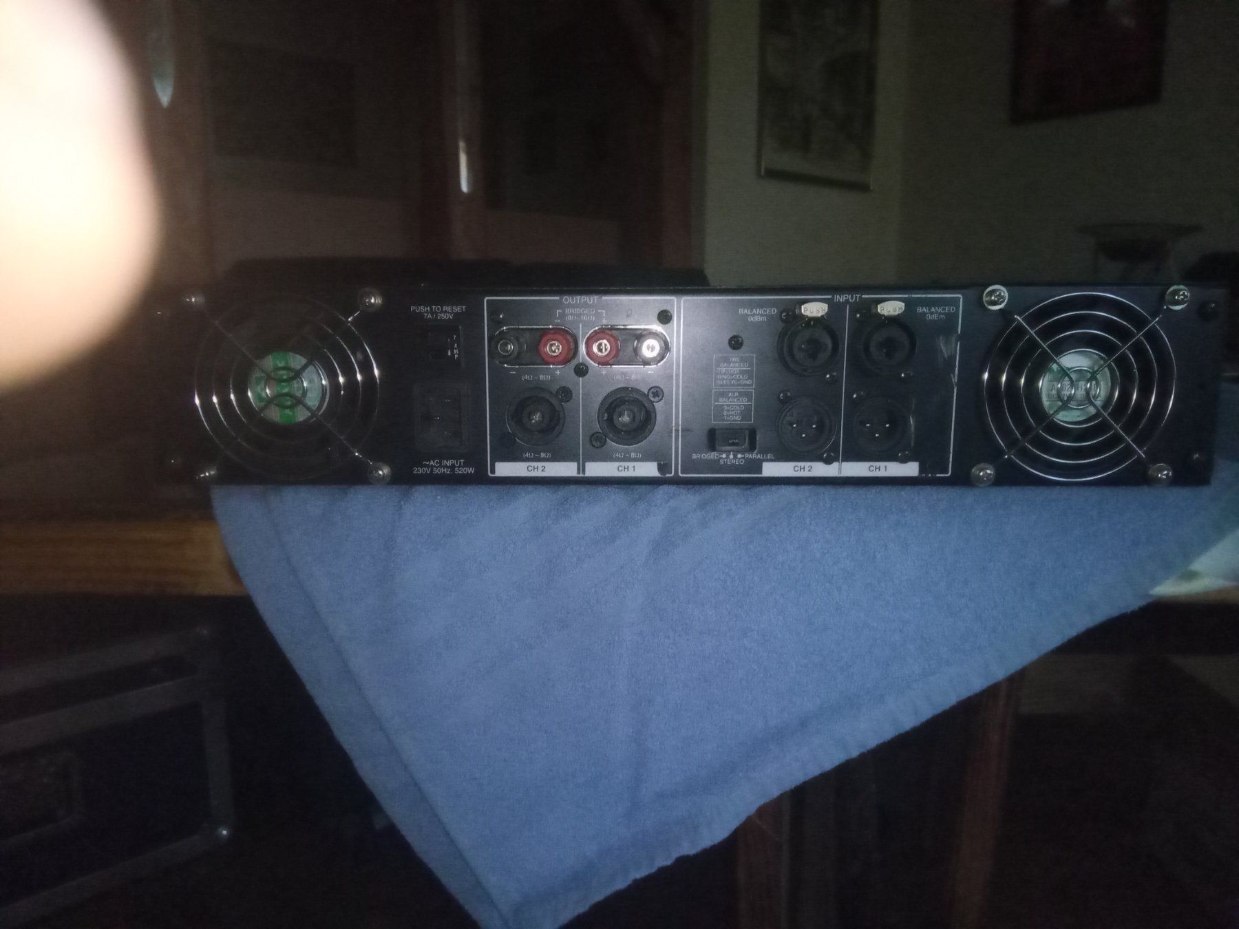 Amplificatori: Endstufe – Usato da St.Gallen venduto da fozzy68 1