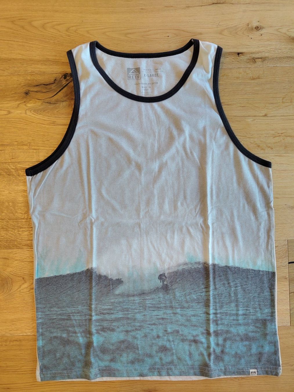 T-shirt: Reef Tanktop XL surf – Usato da Interlaken venduto da dmncmg