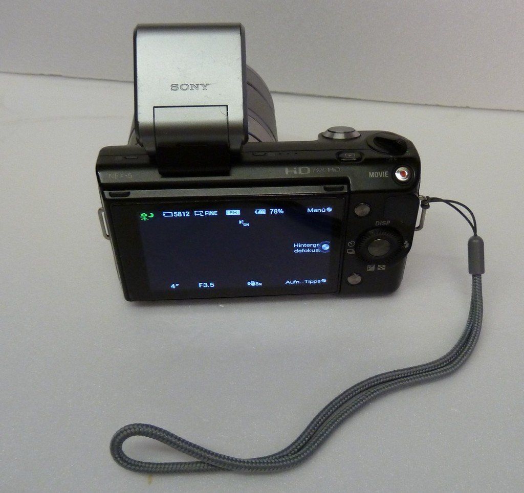 Sony Fotocamera: Sony α NEX-5 Digitalkamera – Usato da Dottikon venduto da Floppidogg77 4
