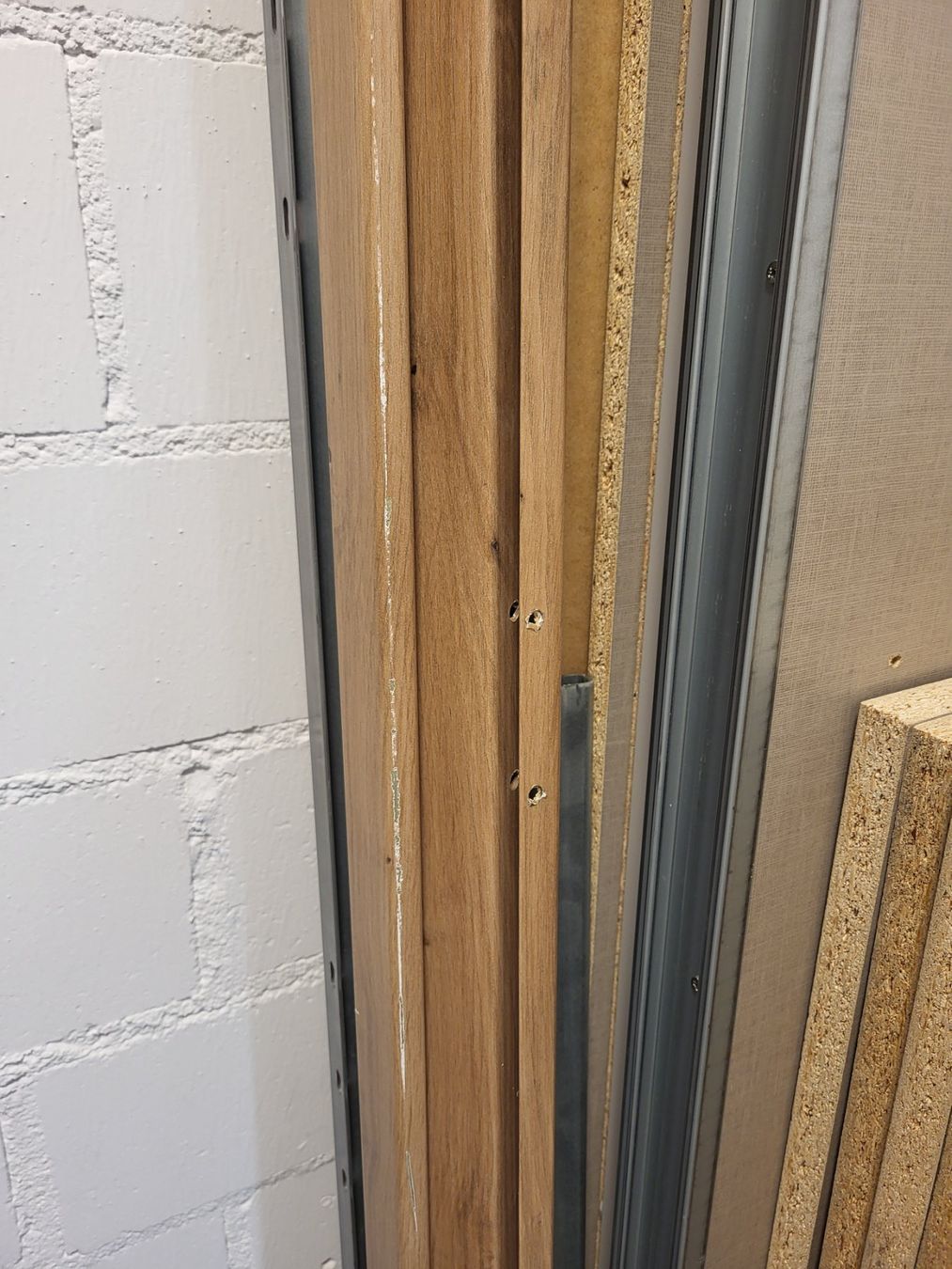 Mömax Schränke: Kleiderschrank Masse 230x230x59 – Gebraucht aus Schwyz von Millar1989 6