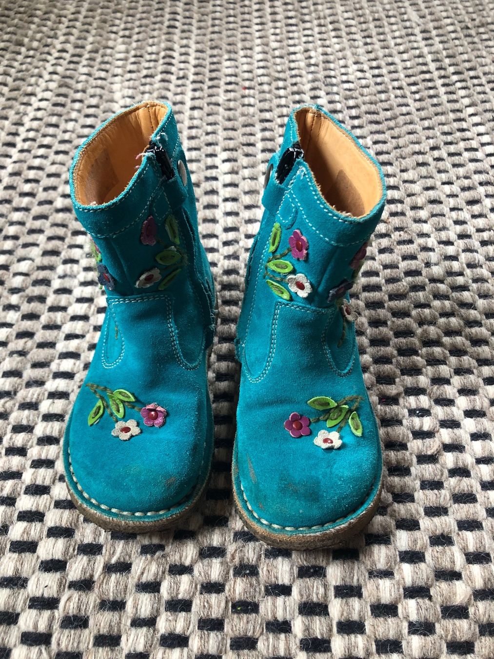 Scarpe per ragazzi: Hübscher Lederstiefel Gr 25 – Usato da Adligenswil venduto da Jung83