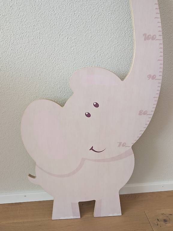 Spielzeuge: Messlatte Elefant – Gebraucht aus Hochdorf von Aelija
