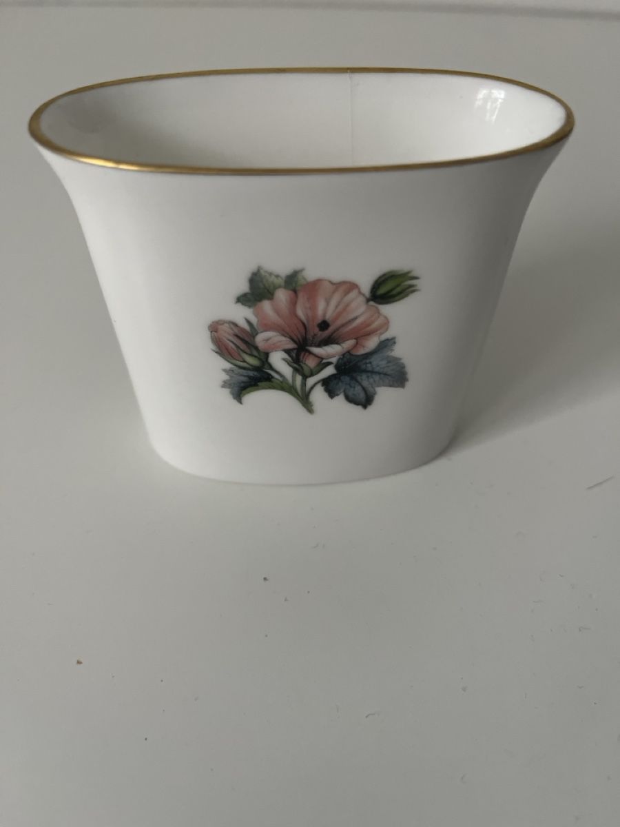 Vasi & Recipienti: Royal Worcester Fine Bone China Vase 6.5 cm – Usato da Möhlin venduto da mil_h55x 4