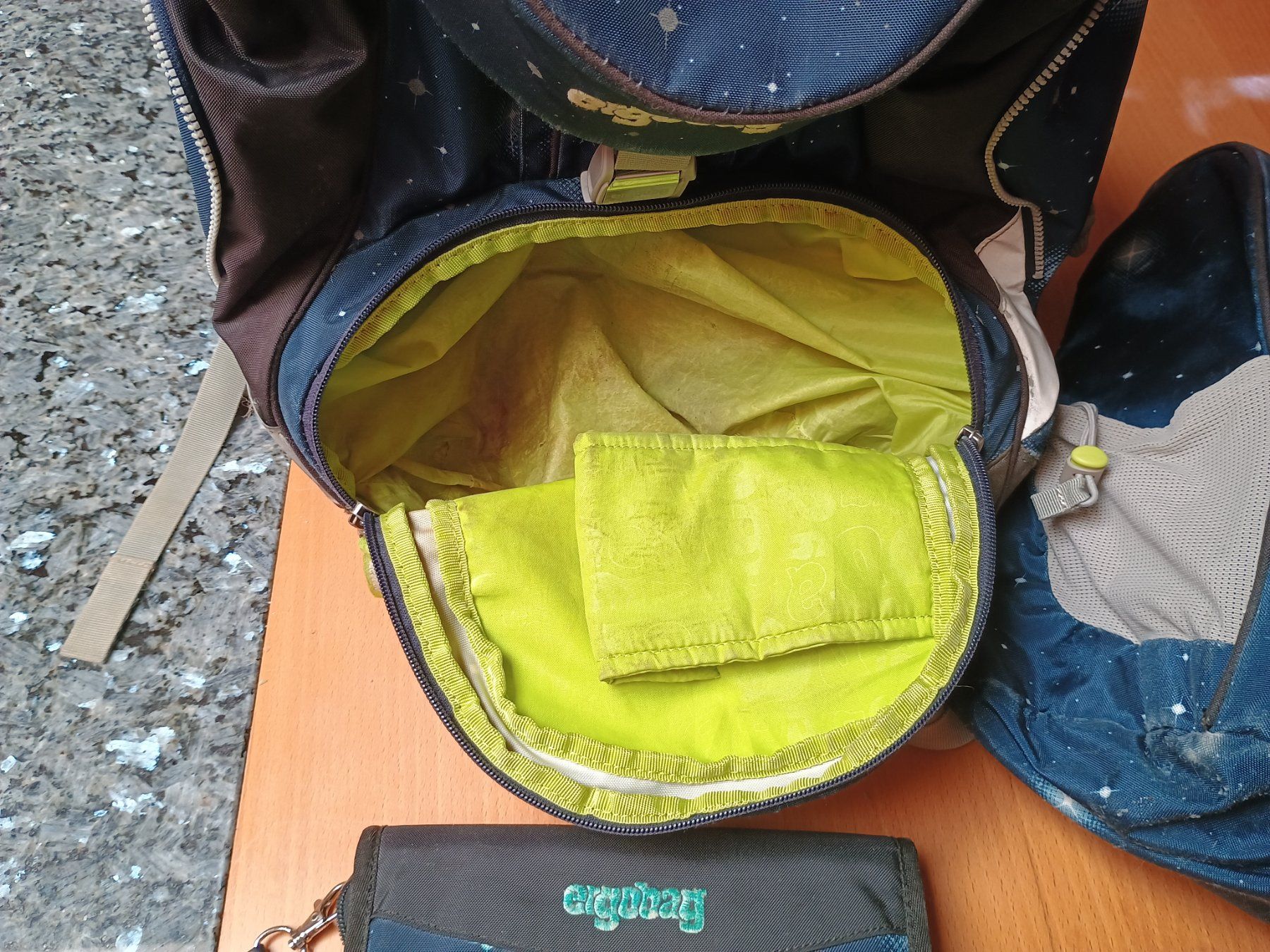 Ergobag Sacs à dos: Ergobag schulrucksack set – D'occasion à Krummenau par pri_8hq2 4