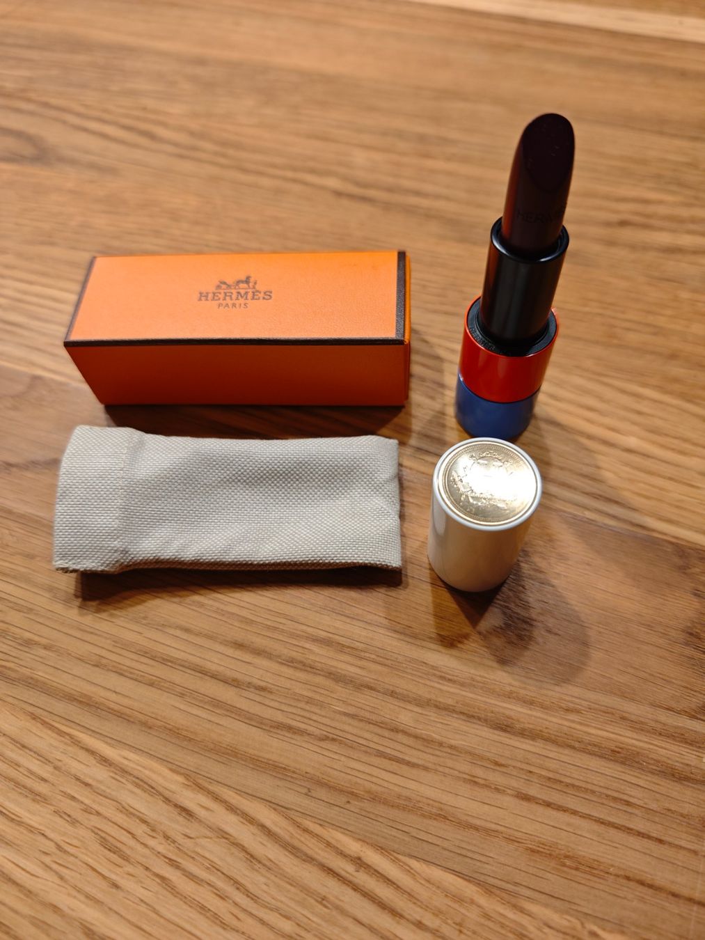 Make-up: Hermès Lippenstift, Rouge Hermès, Farbe 94, Violet intense – Nuovo (secondo la descrizione) da Gunzgen venduto da 0Aurin0