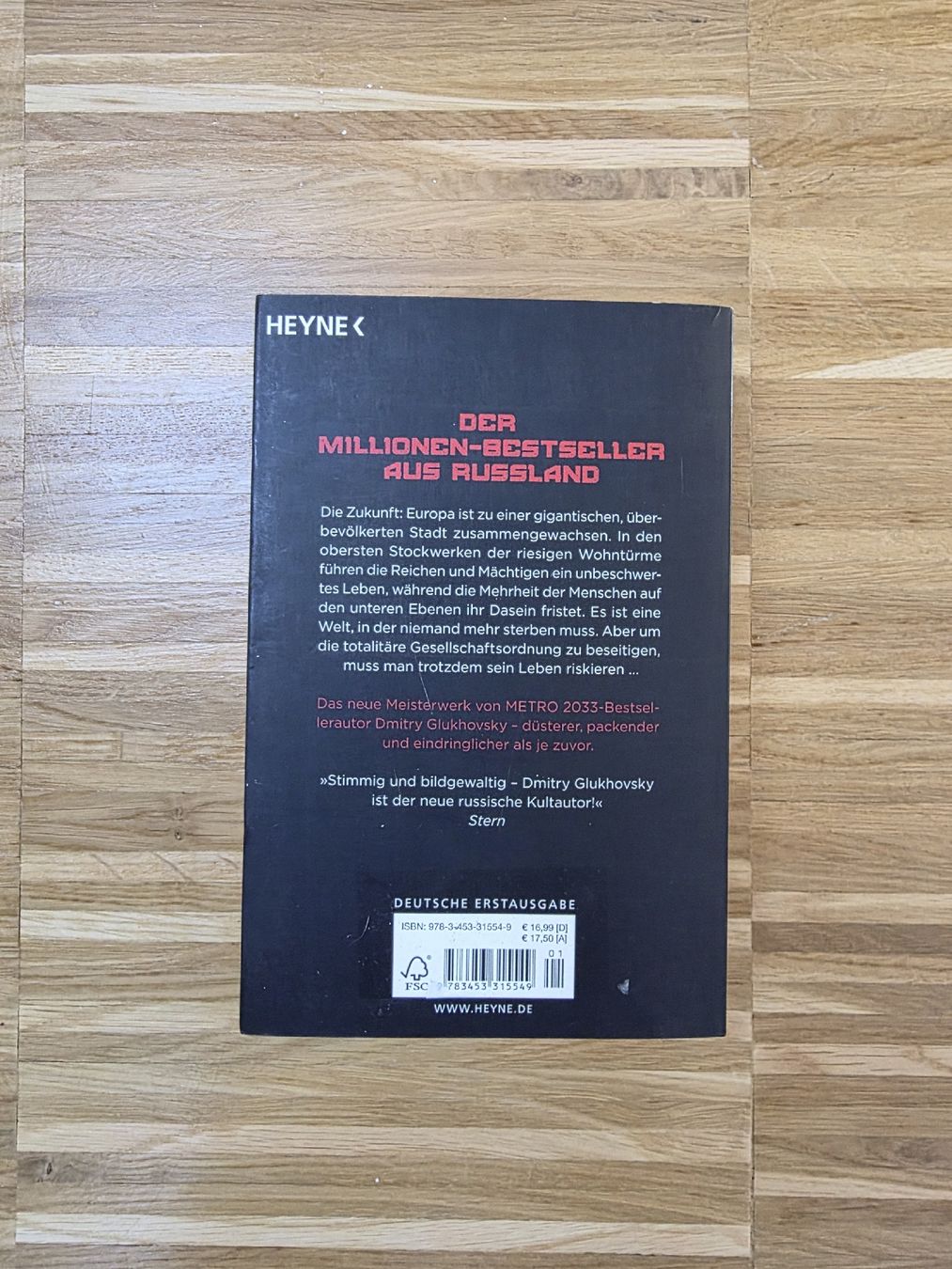 Libri: Dmitry Glukhovsky FUTU.RE - Spannender Roman. – Usato da Felben-Wellhausen venduto da Darameo 1