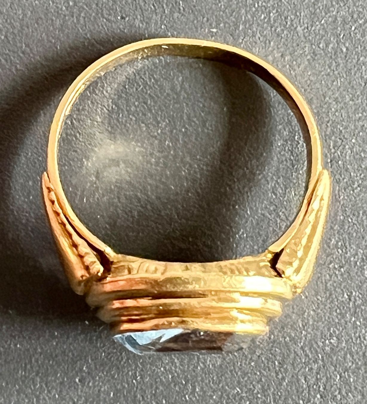 Anelli: Gold-Ring 18K mit hellblauem Schmuckstein – Usato da Chur venduto da Penting1935 6