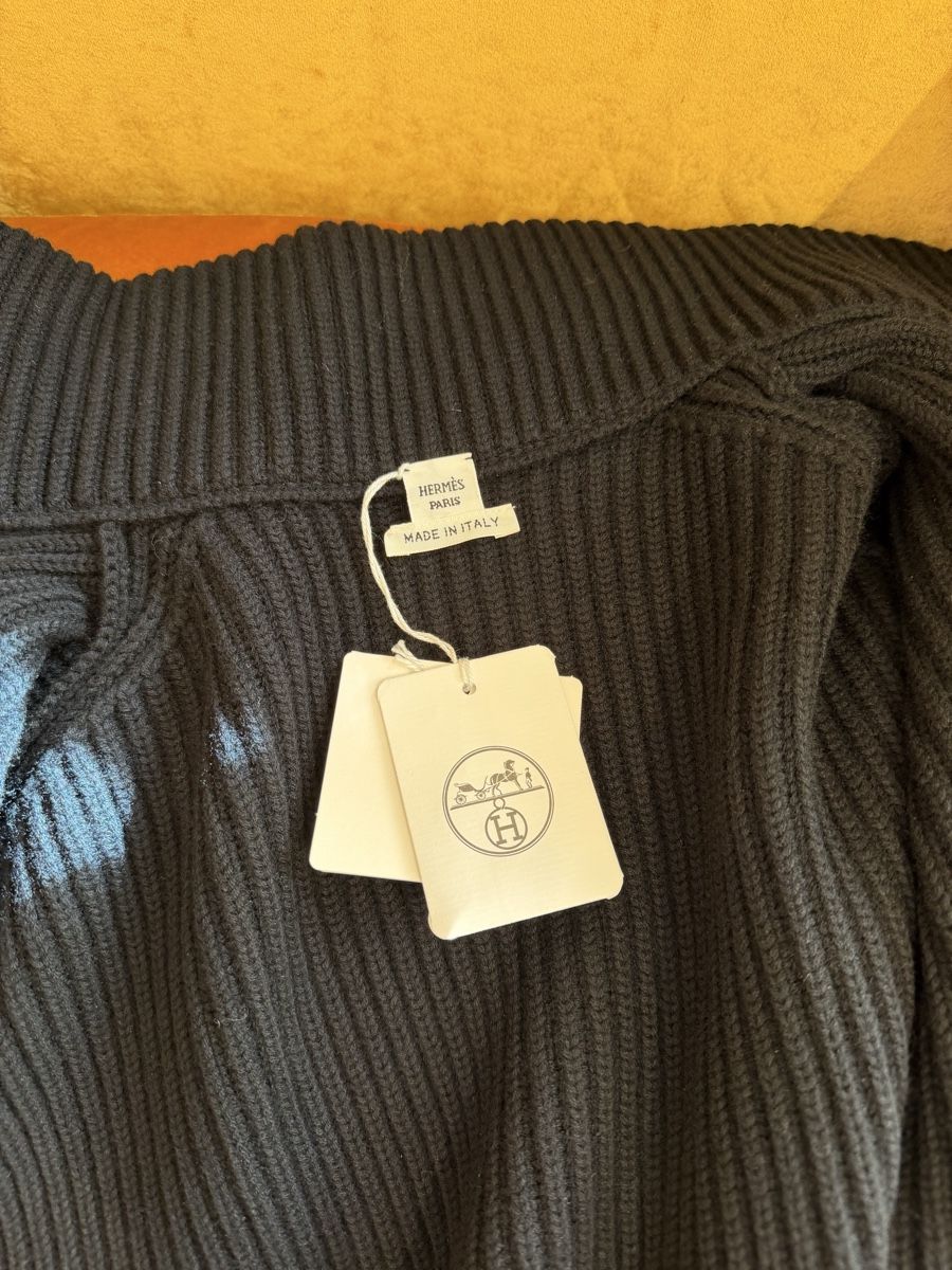 Hermès Giacche: New hermes cardigan – Nuovo e nell'imballaggio originale da Fahrweid venduto da Stellar_times 1