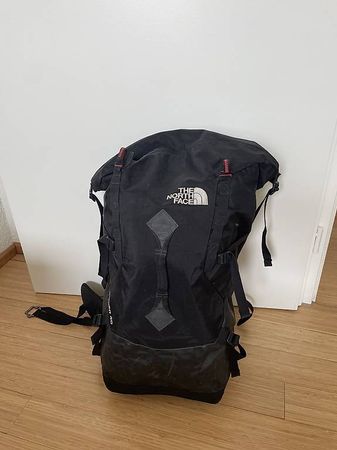 The North Face Cinder 40 Kletterrucksack  40L Schwarz