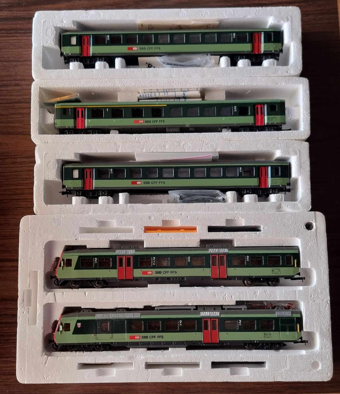 Liliput Modellini di ferrovie: Liliput SBB NPZ Prototyp 5 Teilig – Usato da Au ZH venduto da Krokodil08