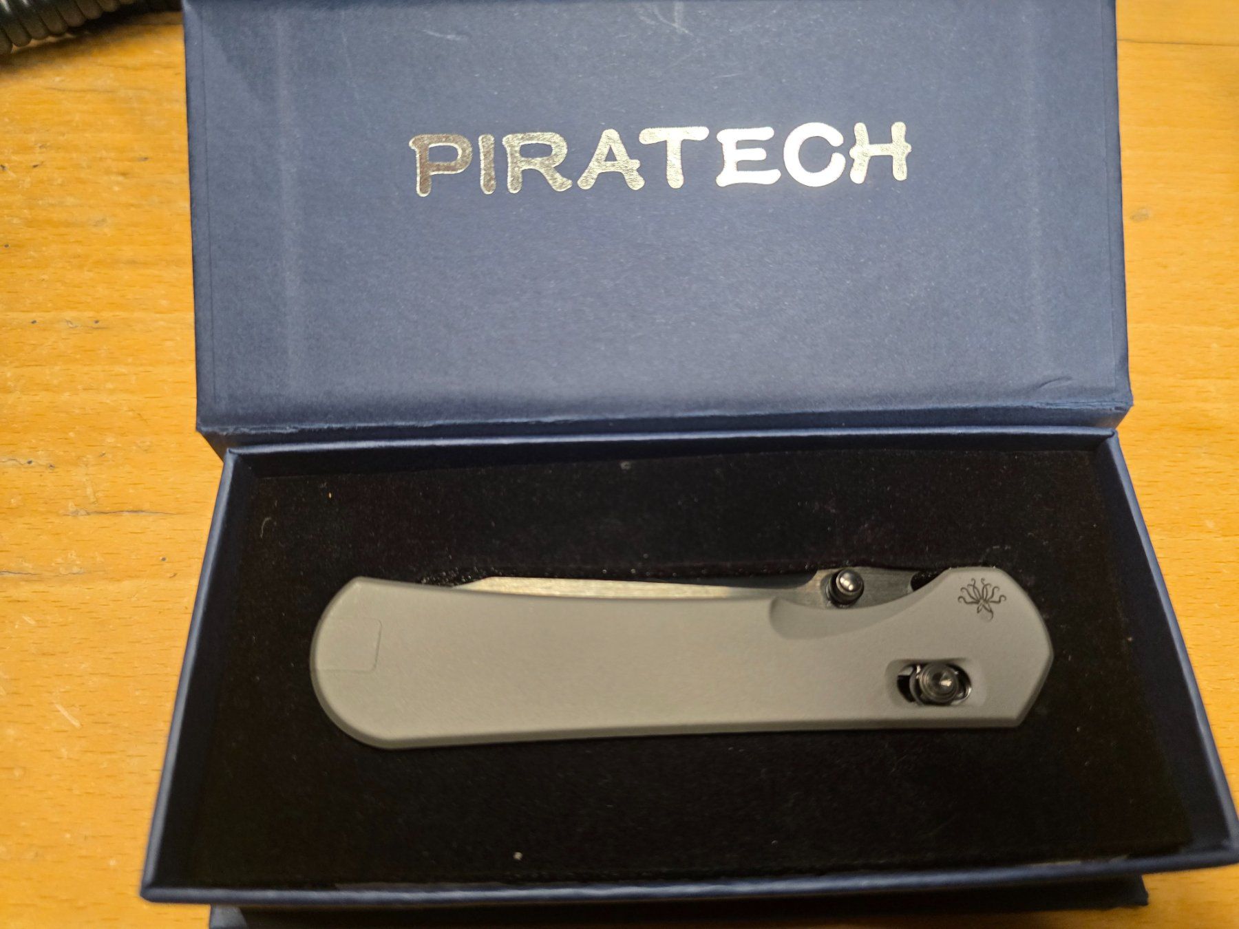 Couteaux de poche: Piratech Kraken Messer – Neuf (Voir description) à Ettingen par 1025andreas