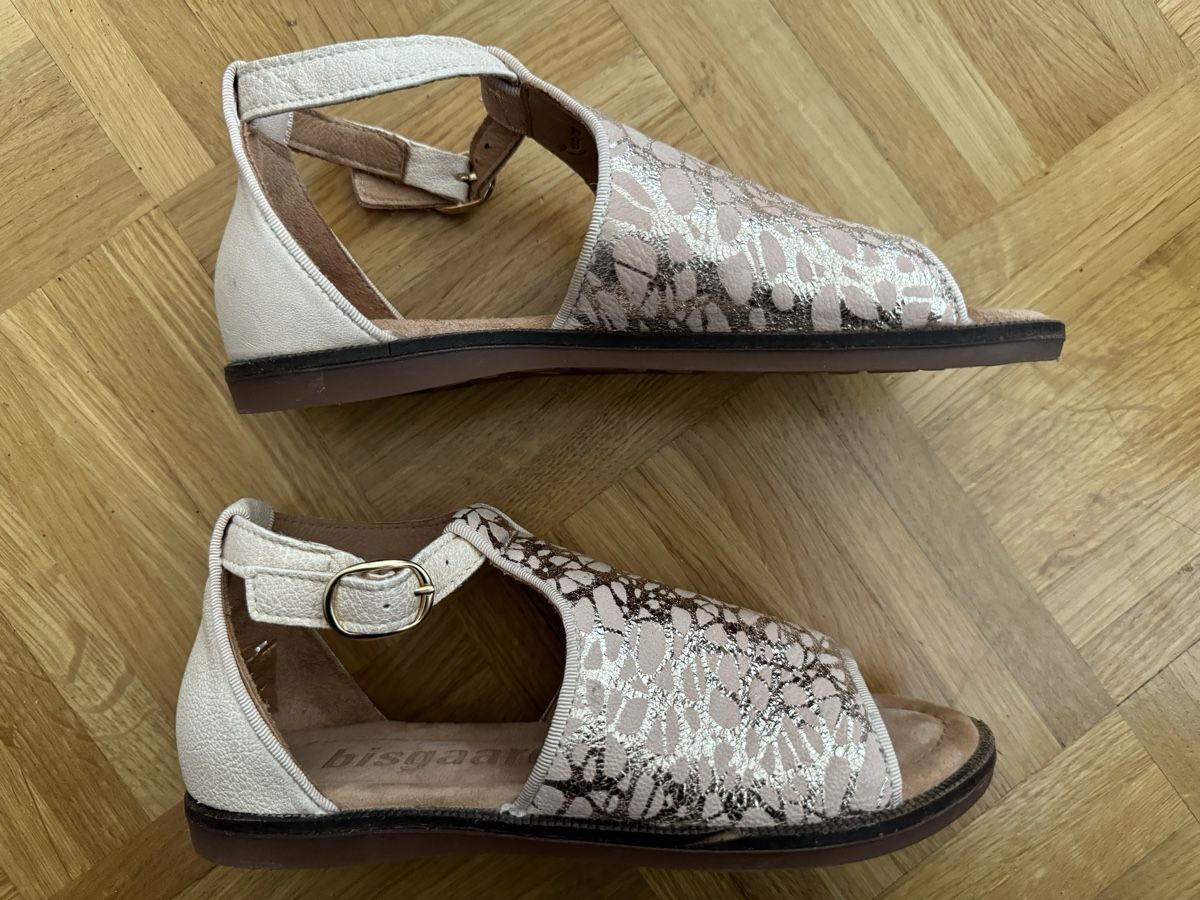 Bisgaard Schuhe für Mädchen: Kinder Sandalen Bisgaard, Gr. 33 – Neu (gemäss Beschreibung) aus Kilchberg ZH von Von_dutch 3