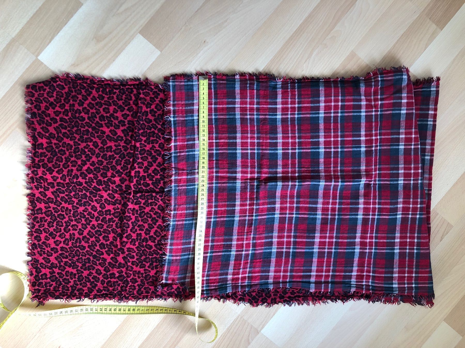 Foulard & Sciarpe: ZARA - Karo-Schal – Usato da Dietlikon venduto da Luna77 1