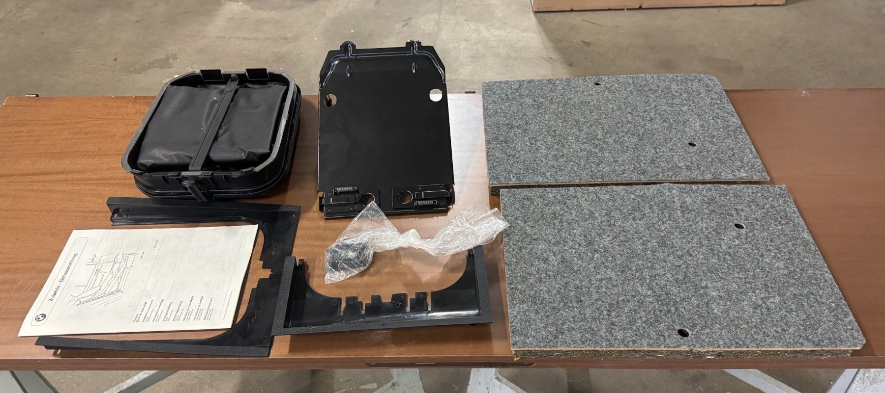 BMW Tutti pezzi di ricambio auto: BMW série 5 E34 kit sac à ski – Nuovo (secondo la descrizione) da Satigny venduto da rfo59
