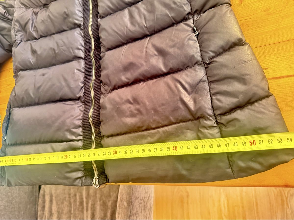 Moncler Giacche: Doudoune veste  Moncler  taille 4 parfait état – Usato da Collombey venduto da canny76 6