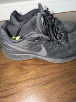 Nike Schuhe sehr selten Getragen gr. 41