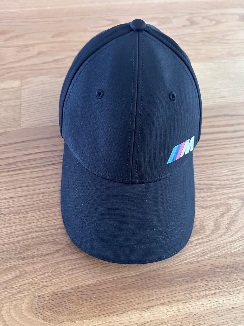 Altro in  Abbigliamento & Accessori: BMW M Motorsport Cape – Nuovo (secondo la descrizione) da Gossau (ZH) venduto da DSCapeta