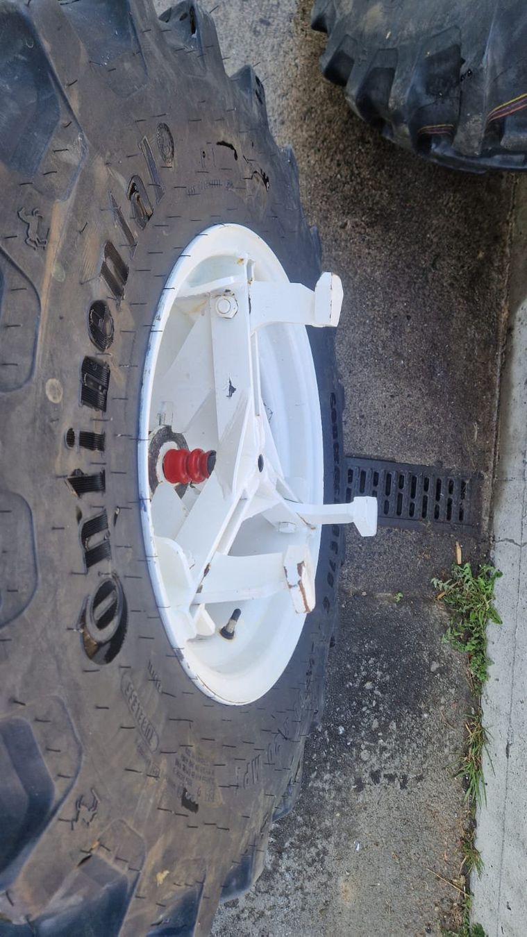 Pneumatici & Ruote complete: Doppelräder Müller zu 20" – Usato da Rothenthurm venduto da biberegger 2