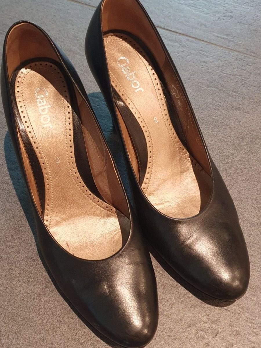 Gabor Scarpe da donna: Schwarze Gabor Pumps, Grösse 41, Leder – Usato da Altendorf venduto da MiriCaj 4