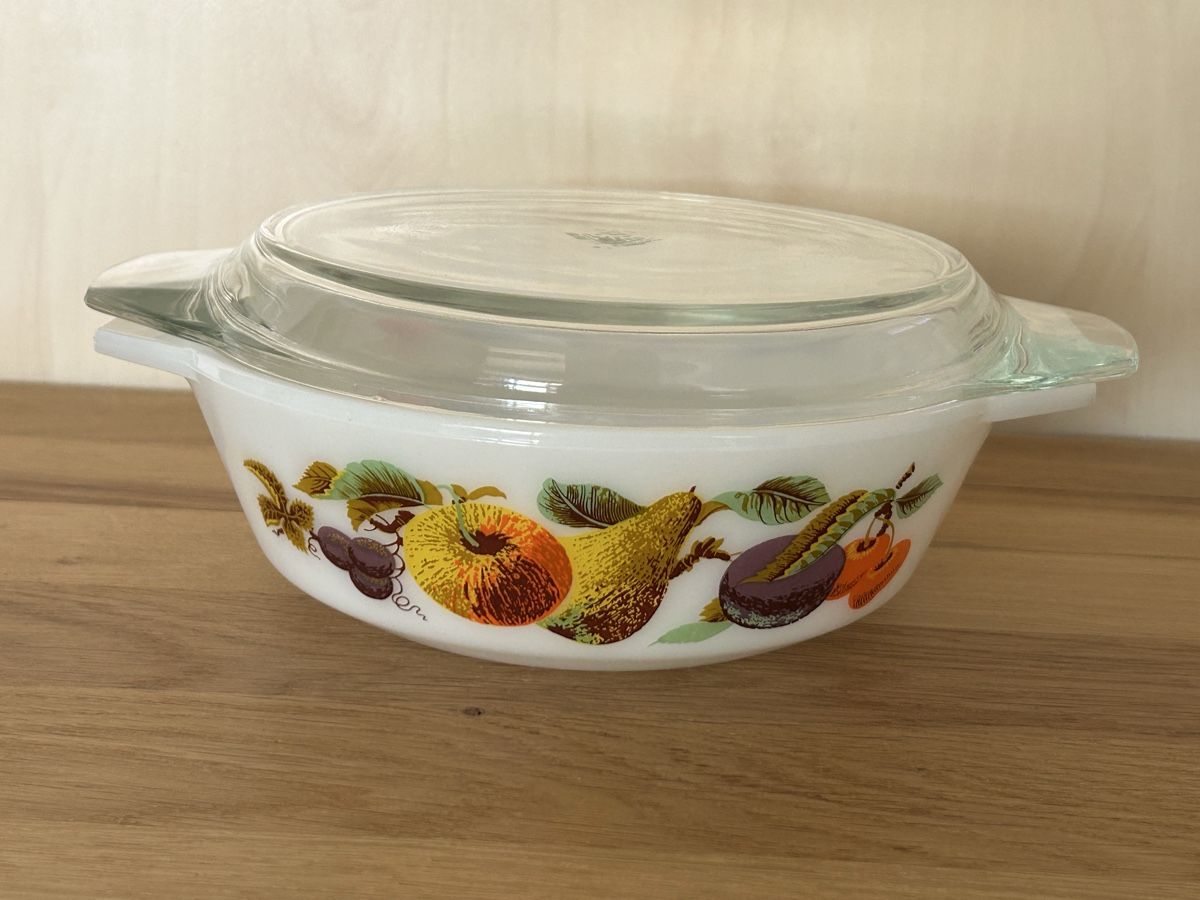 Pyrex Pentole: Vintage JAJ Pyrex Kent Orchard 505 mit Glasdeckel – Usato da Wettingen venduto da Mmccl 8