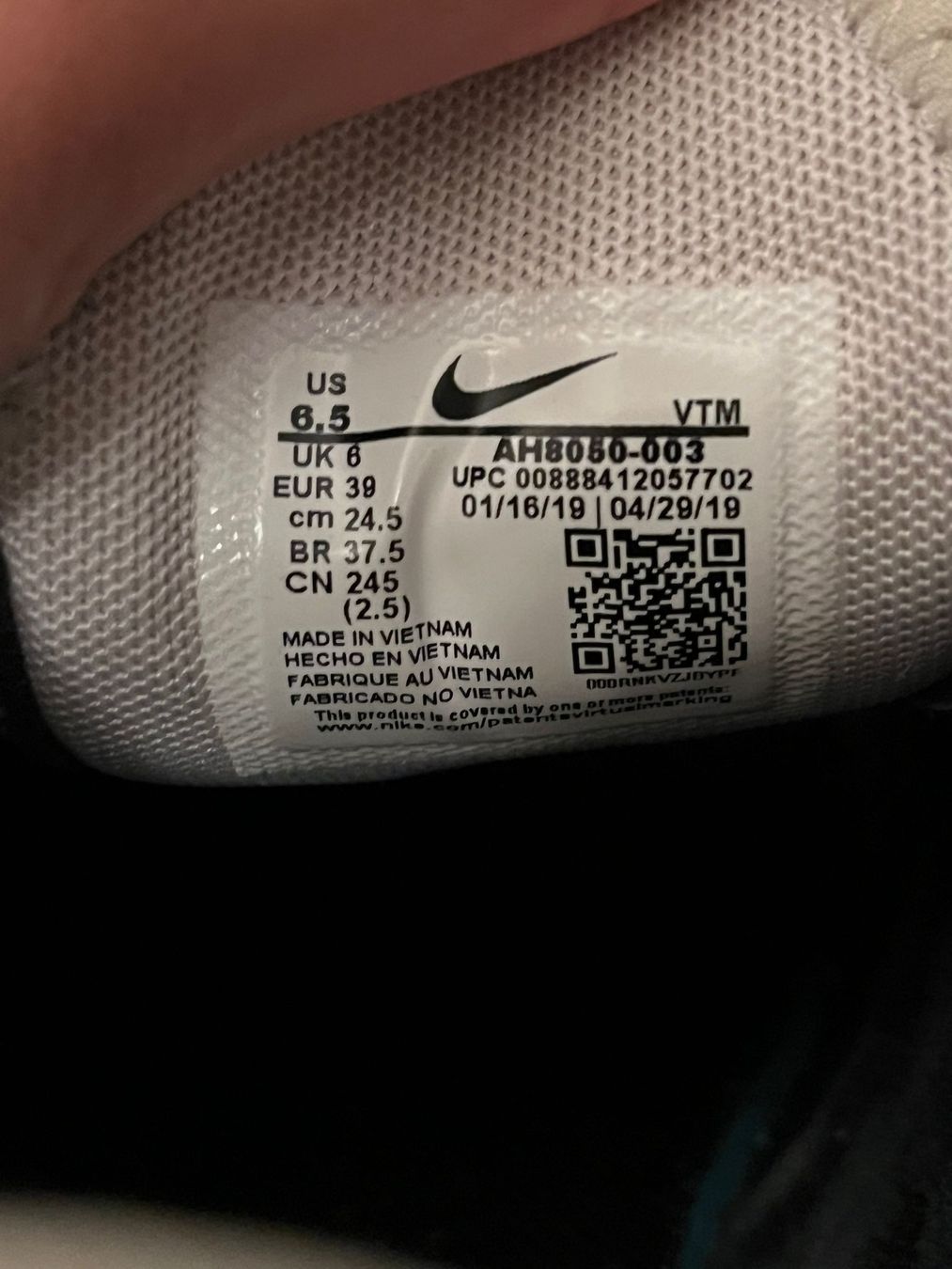 Nike Scarpe da donna: NIKE Sneaker Air Max 270 Gr. 39 – Usato da Lenzburg venduto da Rama010 1