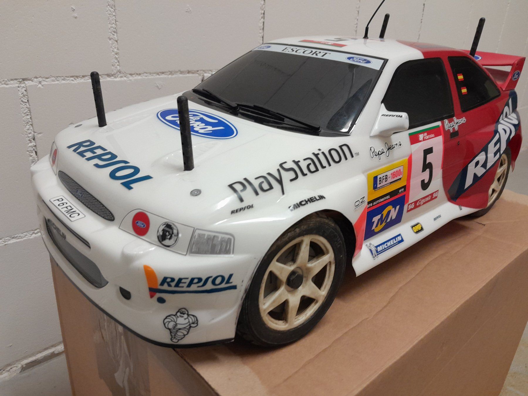 Kyosho RC Modellbau: KYOSHO LANDMAX FORD ESCORT 1:8 – Defekt aus Ebnat-Kappel von MAZUKITURB0 2
