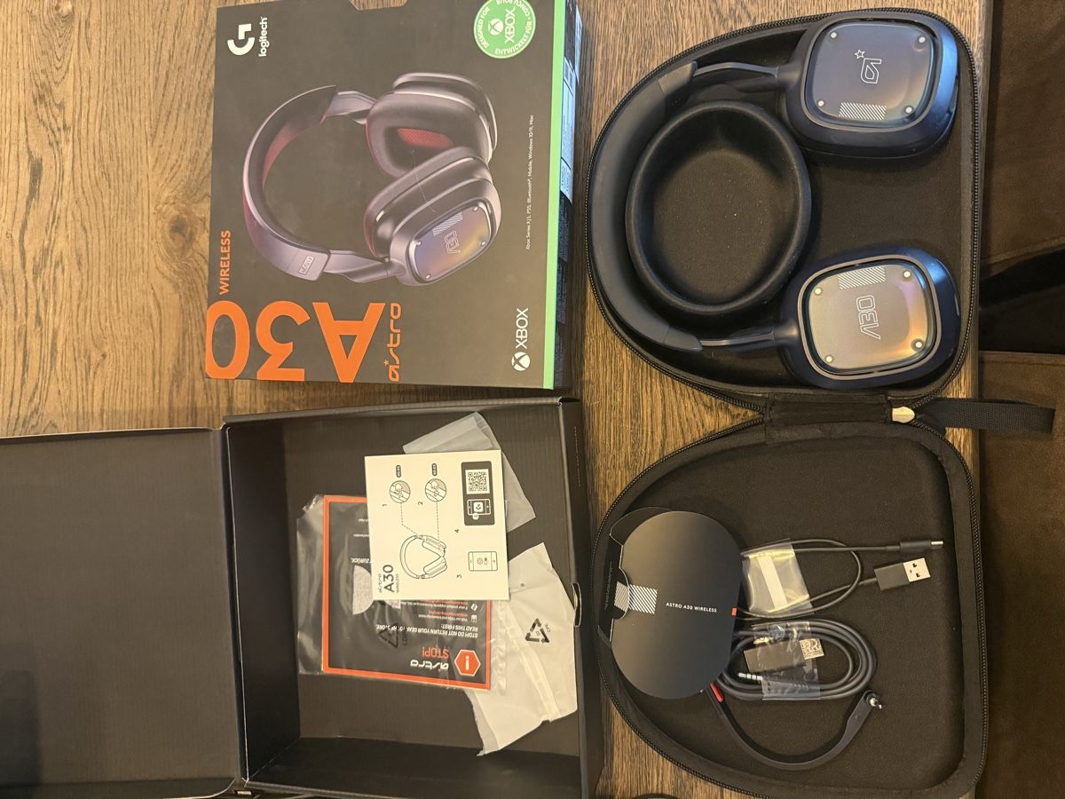 Logitech Casques audio: Logitech G ASTRO A30 Wireless – Neuf (Voir description) à Aadorf par Apoly