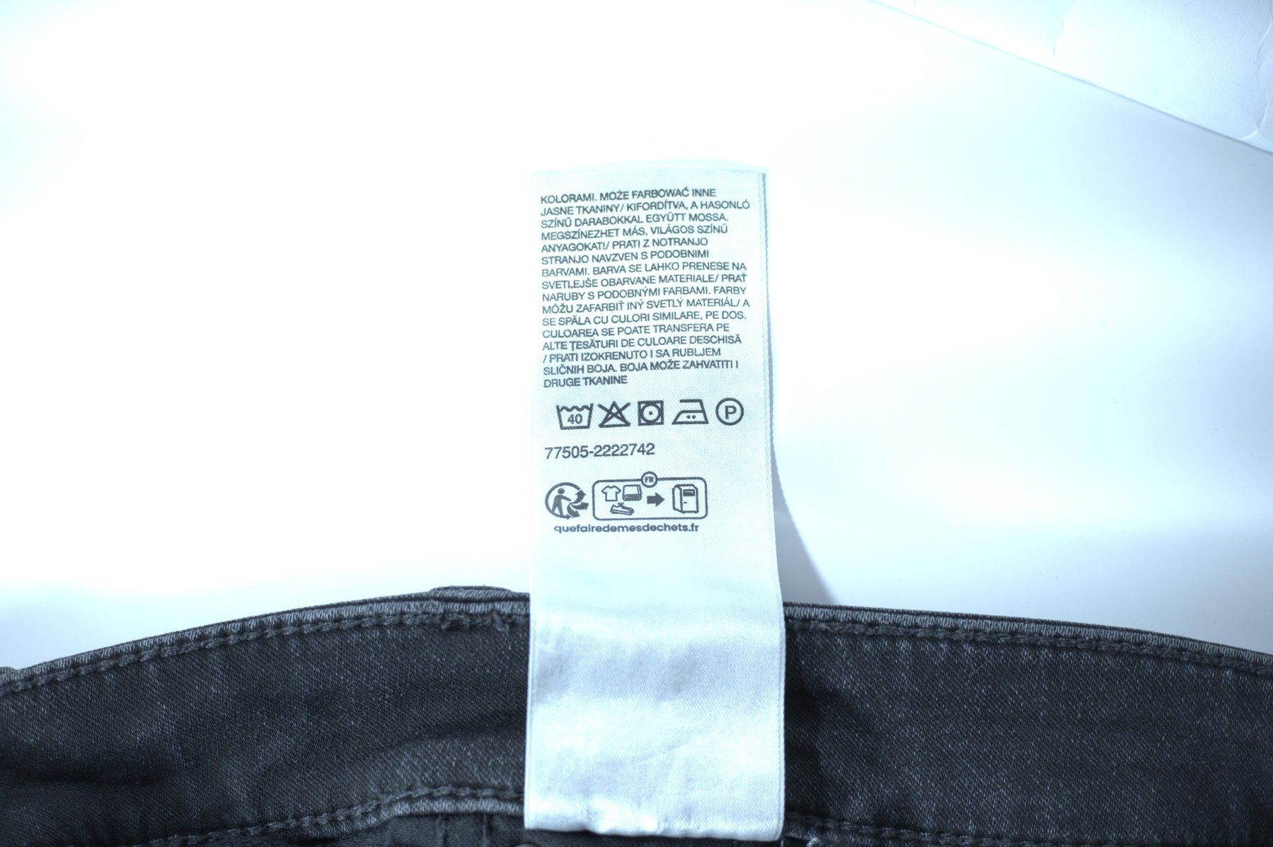 C&A Jeans: Jeans Straight Schwarz C&A – Usato da Brugg AG venduto da tti_s6jx 1