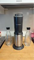 SodaStream Wassersprudler mit 2 Glasflaschen guter Zustand