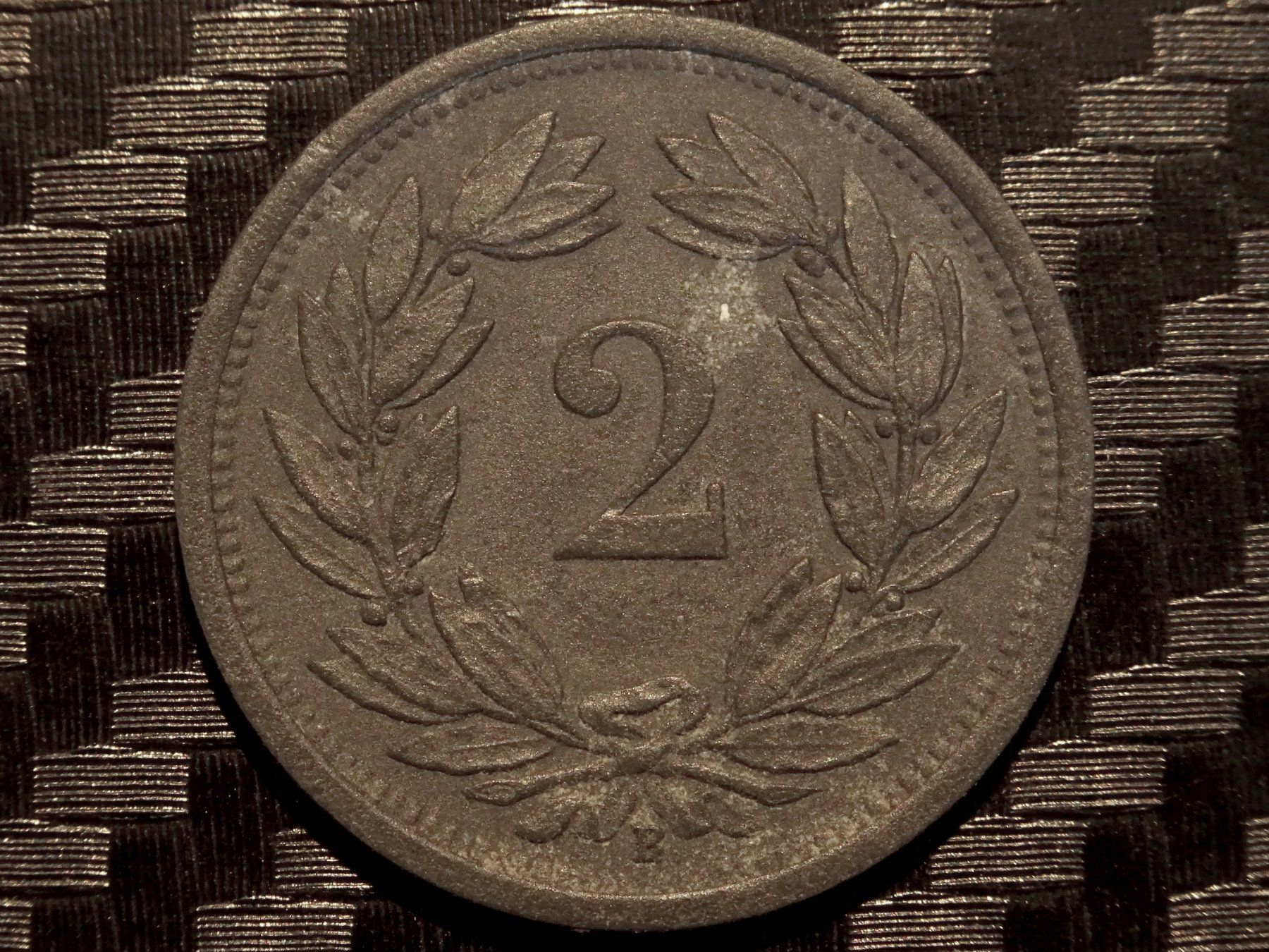 Tutti le monete: 1942 - 2 cts. 8.95 Mio. 2.42gr!!! – Usato da Courgenay venduto da ZubR237 1