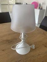 Vesta home - lampada da tavolo bianca