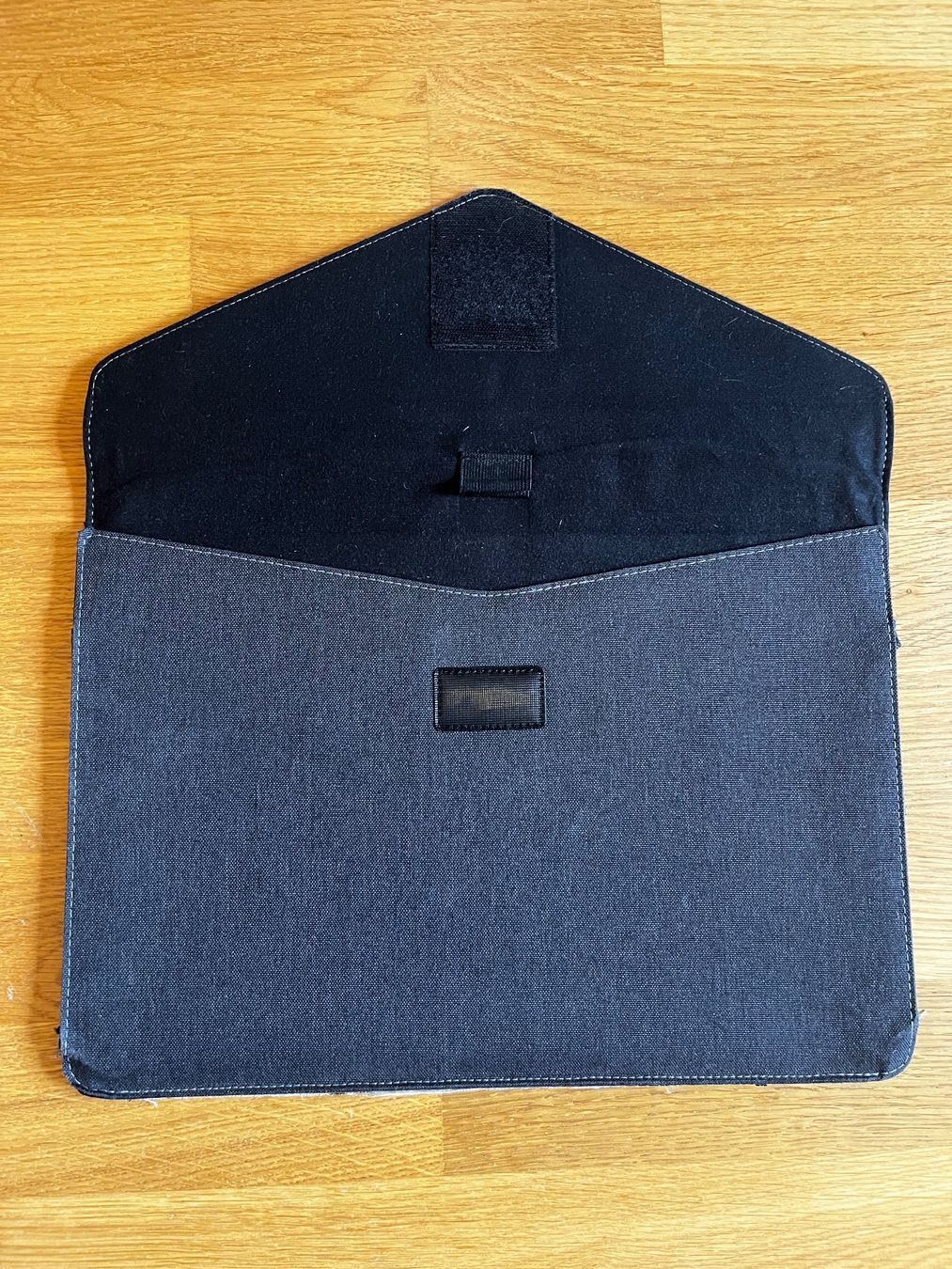 Taschen: Acer Laptoptasche schwarz Textil Leder – Gebraucht aus Zürich von corinne.nussbaumer20 3