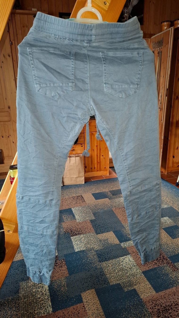 Pantaloni: Bequeme Damen Hose – Usato da Plagne venduto da Reticulum01 1
