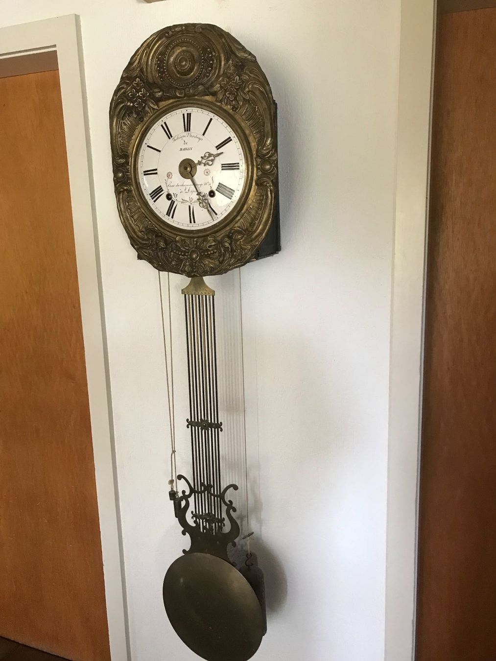 Uhren: Antike Wanduhr – Gebraucht aus Wölflinswil von 1907moritz