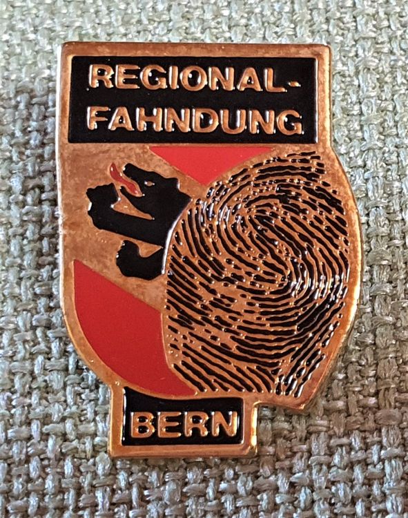 E325 Pin Regional Fahndung Polizei Bern (Gebraucht) in Reinach BL für ...